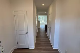 2230 Gladwyne Place, Charlotte, NC 28269 - Photo 2