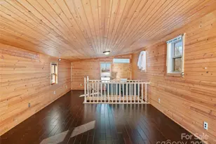 1115 Elk Wallow None, Bakersville, NC 28705 - Photo 18