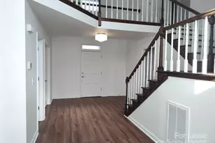 5206 Dunrobin Ln, Charlotte, NC 28226 - Photo 10