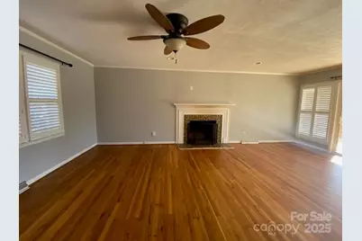 622 S Carolina Avenue, Statesville, NC 28677 - Photo 10