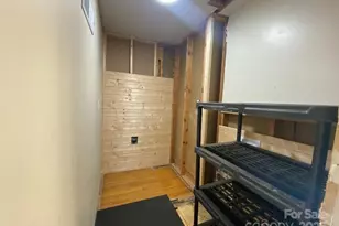 622 S Carolina Ave, Statesville, NC 28677 - Photo 22