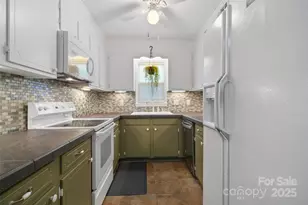 1330 5th St NE, Hickory, NC 28601 - Photo 6