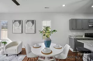 2012 Ashley Rd, Charlotte, NC 28208 - Photo 10