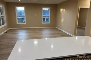 98 Brooklyn Rd, Asheville, NC 28803 - Photo 12