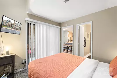 8039 Charter Oak Lane, Charlotte, NC 28226 - Photo 12