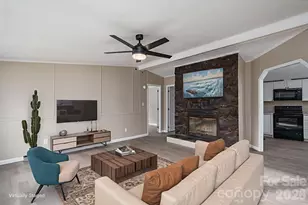 105 Lansdale Ave, Lincolnton, NC 28092 - Photo 2