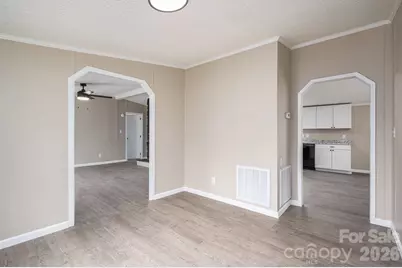 105 Lansdale Avenue, Lincolnton, NC 28092 - Photo 18