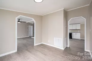 105 Lansdale Ave, Lincolnton, NC 28092 - Photo 18