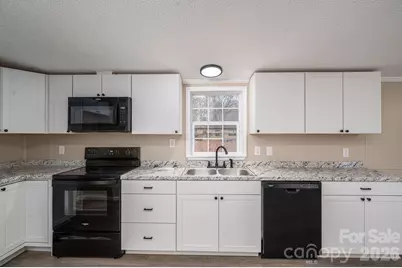 105 Lansdale Avenue, Lincolnton, NC 28092 - Photo 10