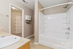 420 Zander Woods Ct, Mount Holly, NC 28120 - Photo 20