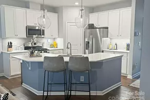 14013 Castle Nook Dr, Charlotte, NC 28273 - Photo 2