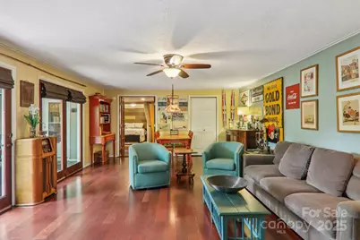 416 S Cherokee Avenue, Black Mountain, NC 28711 - Photo 26