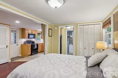 416 S Cherokee Avenue, Black Mountain, NC 28711 - Photo 38