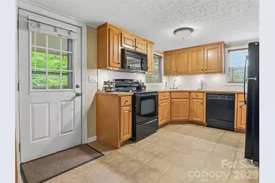 416 S Cherokee Avenue, Black Mountain, NC 28711 - Photo 30