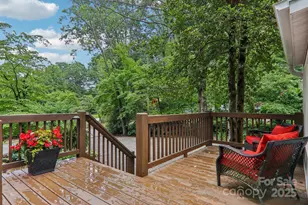 416 S Cherokee Ave, Black Mountain, NC 28711 - Photo 2