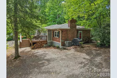 416 S Cherokee Avenue, Black Mountain, NC 28711 - Photo 22
