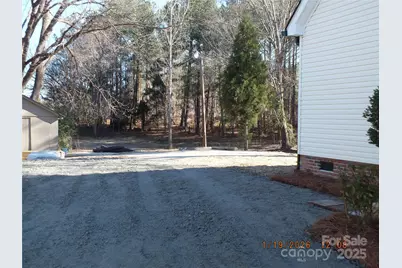 2425 Kershaw Camden Highway, Lancaster, SC 29720 - Photo 42