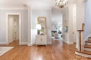 528 Meadowbrook Rd, Charlotte, NC 28211 - Photo 6