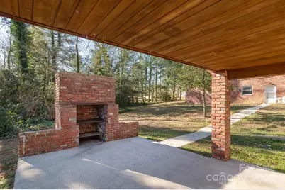 290 Crabapple Hill Lane, Hendersonville, NC 28792 - Photo 36