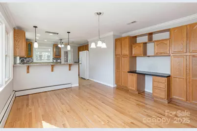 290 Crabapple Hill Lane, Hendersonville, NC 28792 - Photo 8