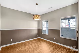 9026 Sharpes Cir, Charlotte, NC 28214 - Photo 6