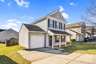 9026 Sharpes Cir, Charlotte, NC 28214 - Photo 2