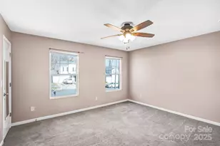 9026 Sharpes Cir, Charlotte, NC 28214 - Photo 32