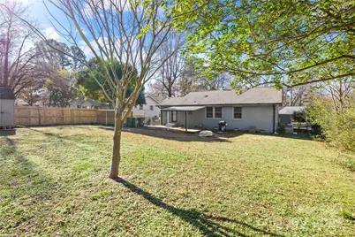 4017 Abbeydale Drive, Charlotte, NC 28205 - Photo 12