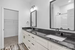 409 S Lyles Ave, Landrum, SC 29356 - Photo 20