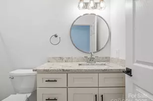 409 S Lyles Ave, Landrum, SC 29356 - Photo 26