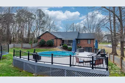 489 17th Avenue NE, Hickory, NC 28601 - Photo 38