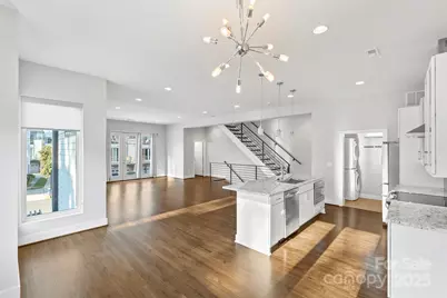 916-A Westbrook Drive, Charlotte, NC 28202 - Photo 6