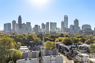 916-A Westbrook Dr, Charlotte, NC 28202 - Photo 4