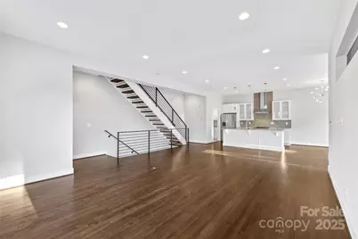 916-A Westbrook Drive, Charlotte, NC 28202 - Photo 8