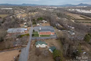 2541 Grandview Cir SW, Lenoir, NC 28645 - Photo 4