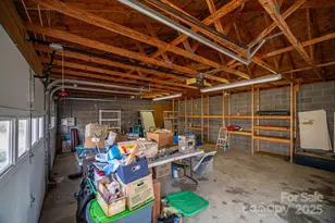 2541 Grandview Cir SW, Lenoir, NC 28645 - Photo 36