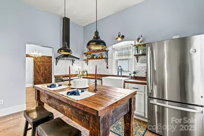 415 W C Street, Newton, NC 28658 - Photo 10