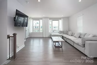 9910 Oaklawn Boulevard NW, Huntersville, NC 28078 - Photo 6