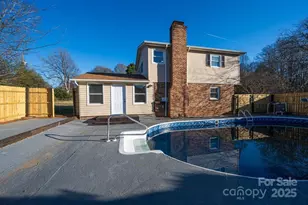 4420 Coachwood Ln, Gastonia, NC 28056 - Photo 4