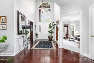 6930 Reedy Creek Rd, Charlotte, NC 28215 - Photo 2