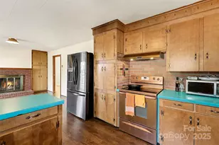 752 Pine St, Mooresville, NC 28115 - Photo 10