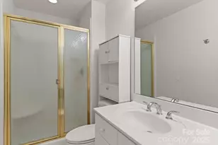 718 Eagle Point Ct, Matthews, NC 28104 - Photo 32