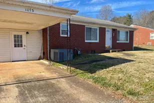 1073 Springdale Dr, Maiden, NC 28650 - Photo 1