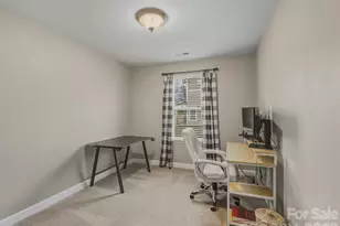 4648 Craigmoss Ln, Charlotte, NC 28278 - Photo 22