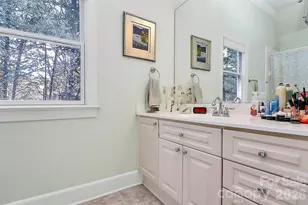 304 S Canterbury Rd, Charlotte, NC 28211 - Photo 16