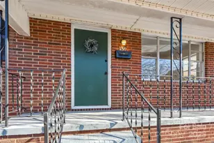 430 E Horah St, Salisbury, NC 28144 - Photo 2