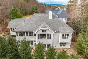 107 Spring Heights Ct, Hendersonville, NC 28791 - Photo 2