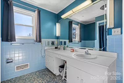 1045 Cajah Mountain Road, Hudson, NC 28638 - Photo 20