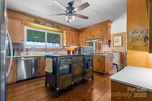 1045 Cajah Mountain Rd, Hudson, NC 28638 - Photo 6