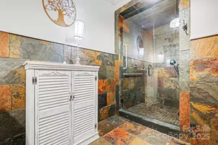 646 High Quarry Rd, Hendersonville, NC 28791 - Photo 18